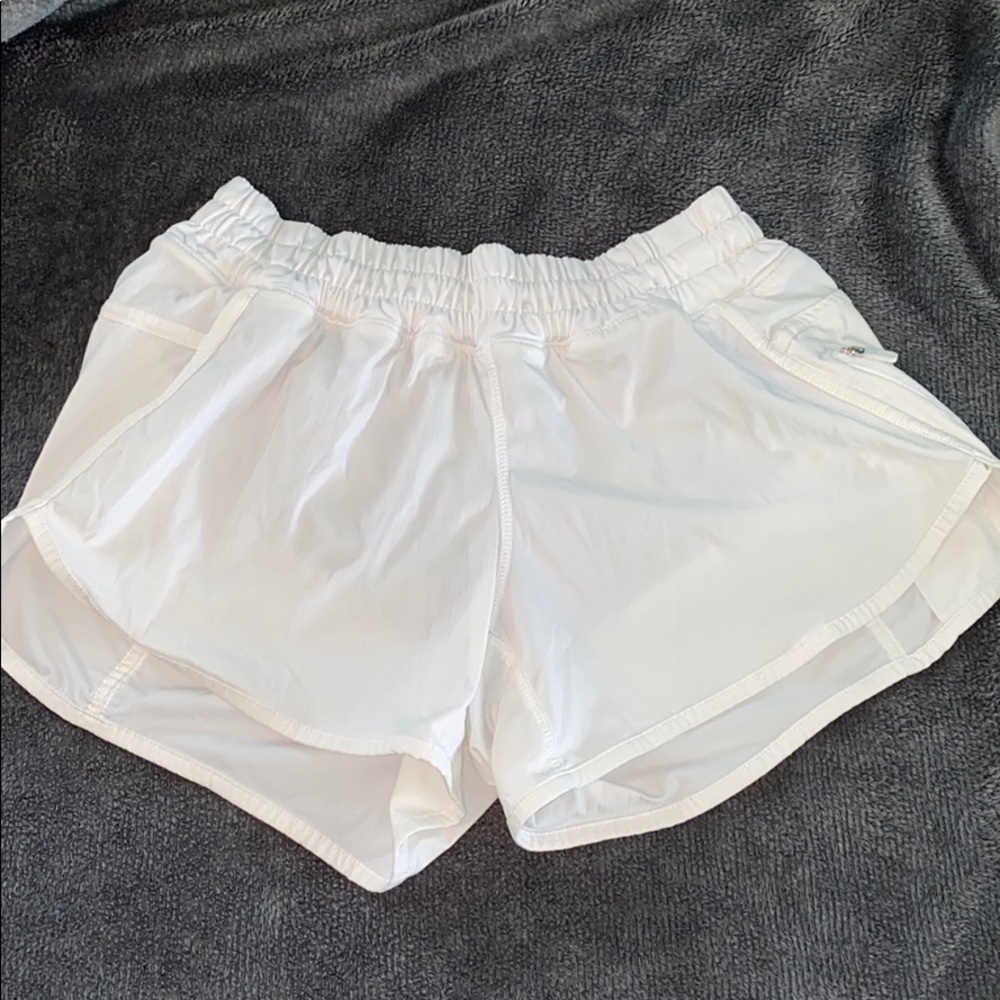 lululemon tracker shorts